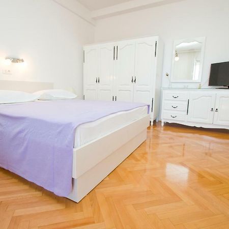 Apartmani Marija Cizmic Makarska Exterior foto