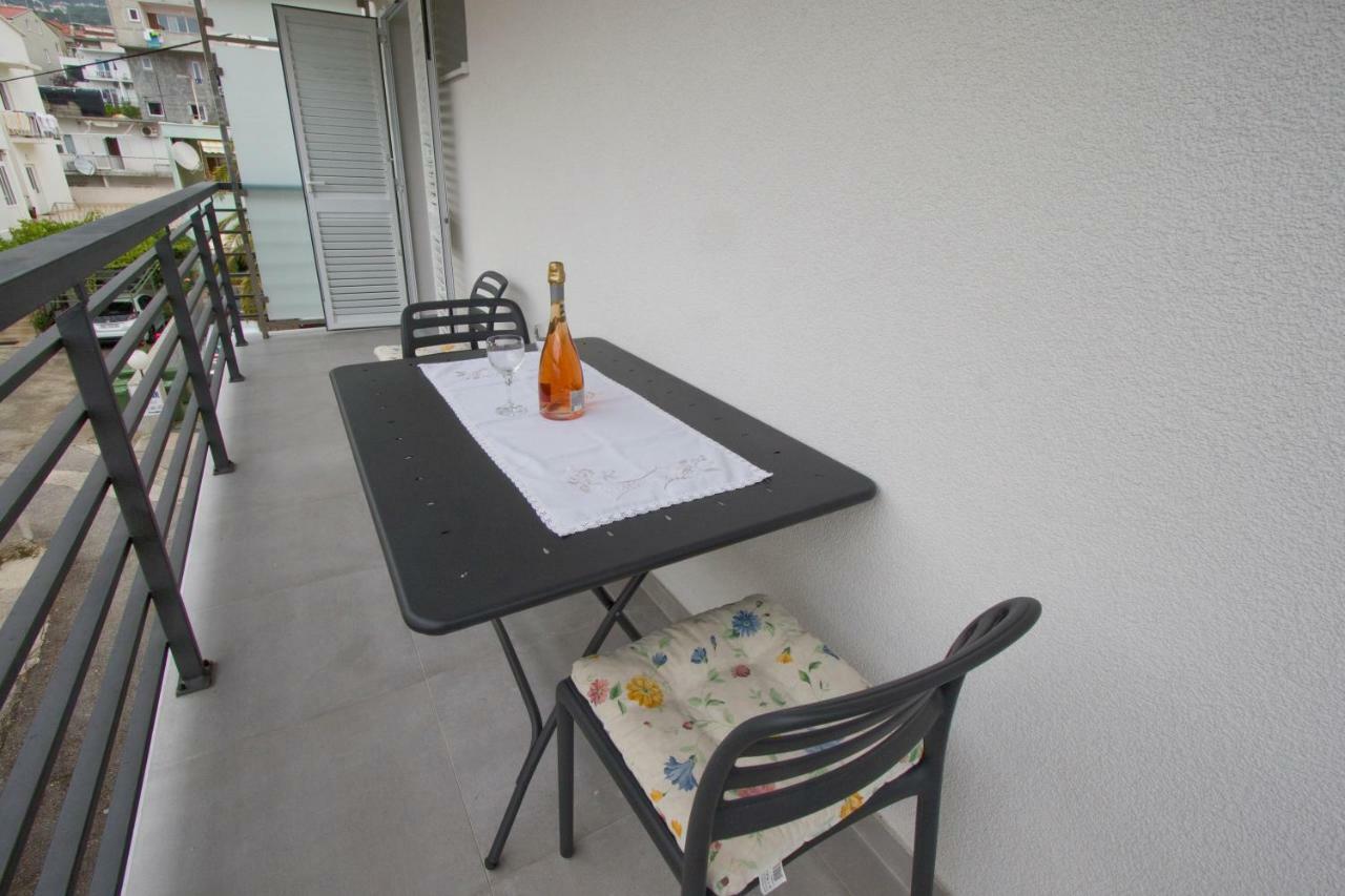 Apartmani Marija Cizmic Makarska Exterior foto