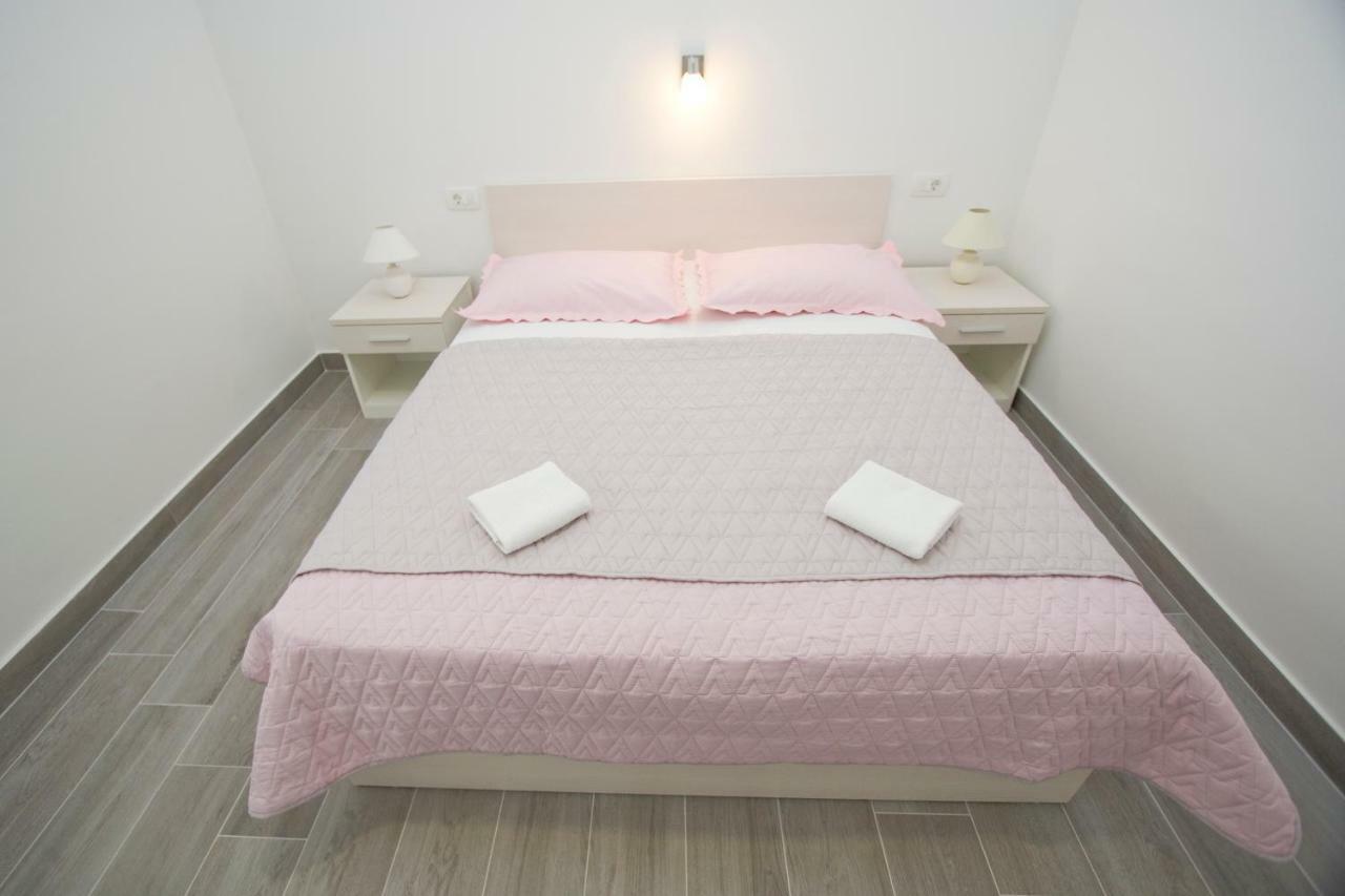Apartmani Marija Cizmic Makarska Exterior foto