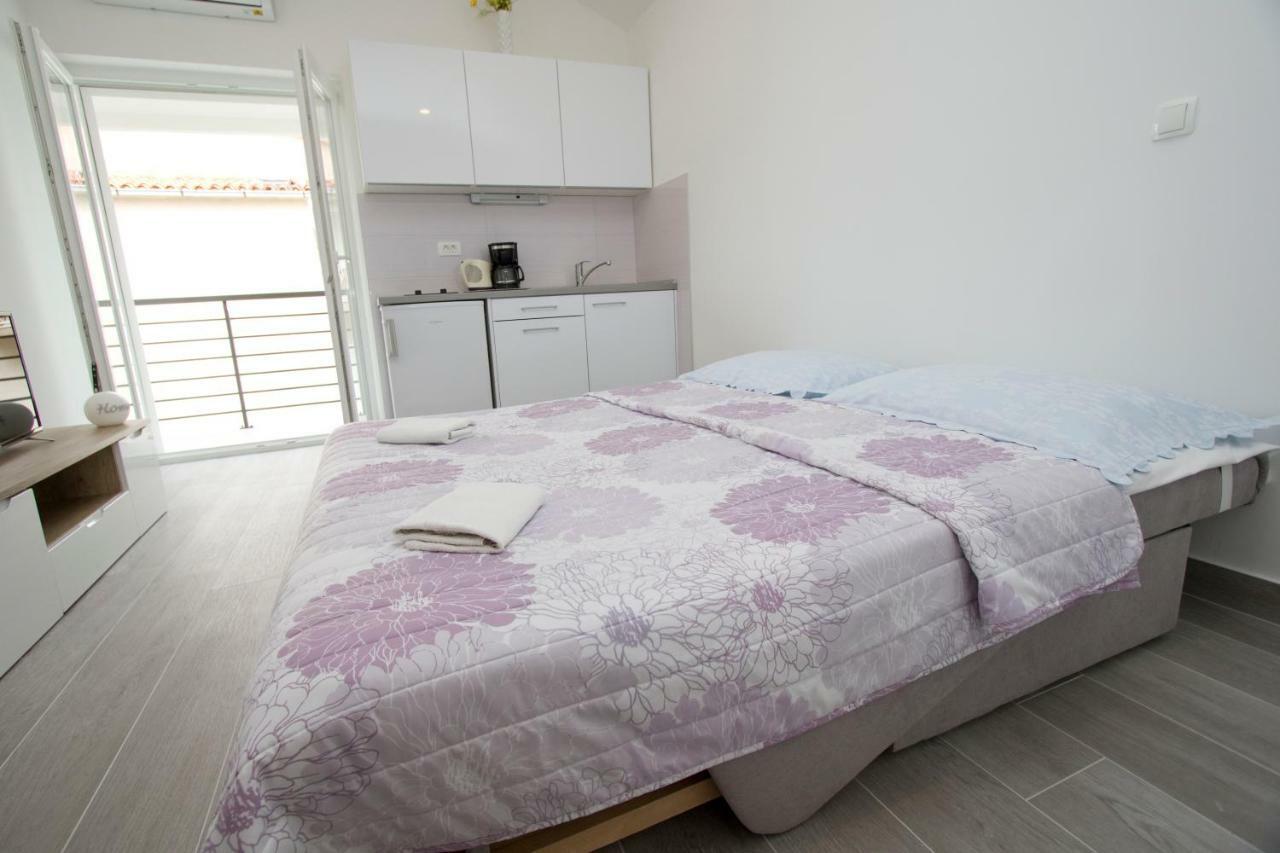 Apartmani Marija Cizmic Makarska Exterior foto