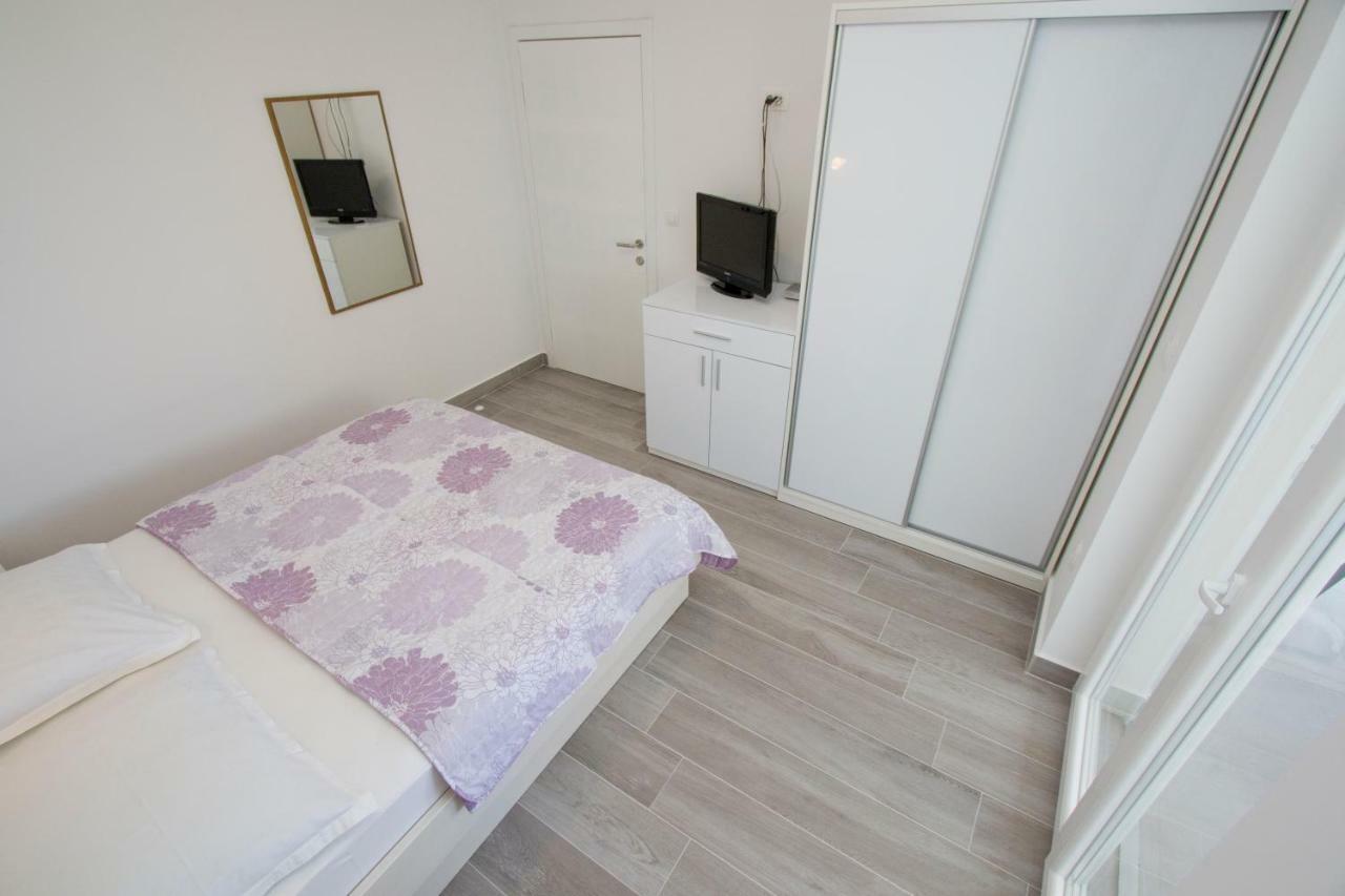 Apartmani Marija Cizmic Makarska Exterior foto